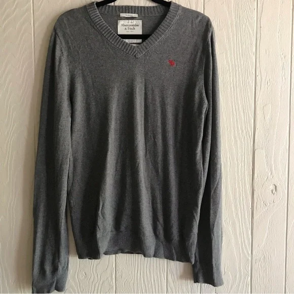 Abercrombie & Fitch Pullover Sweater - Picture 1 of 5